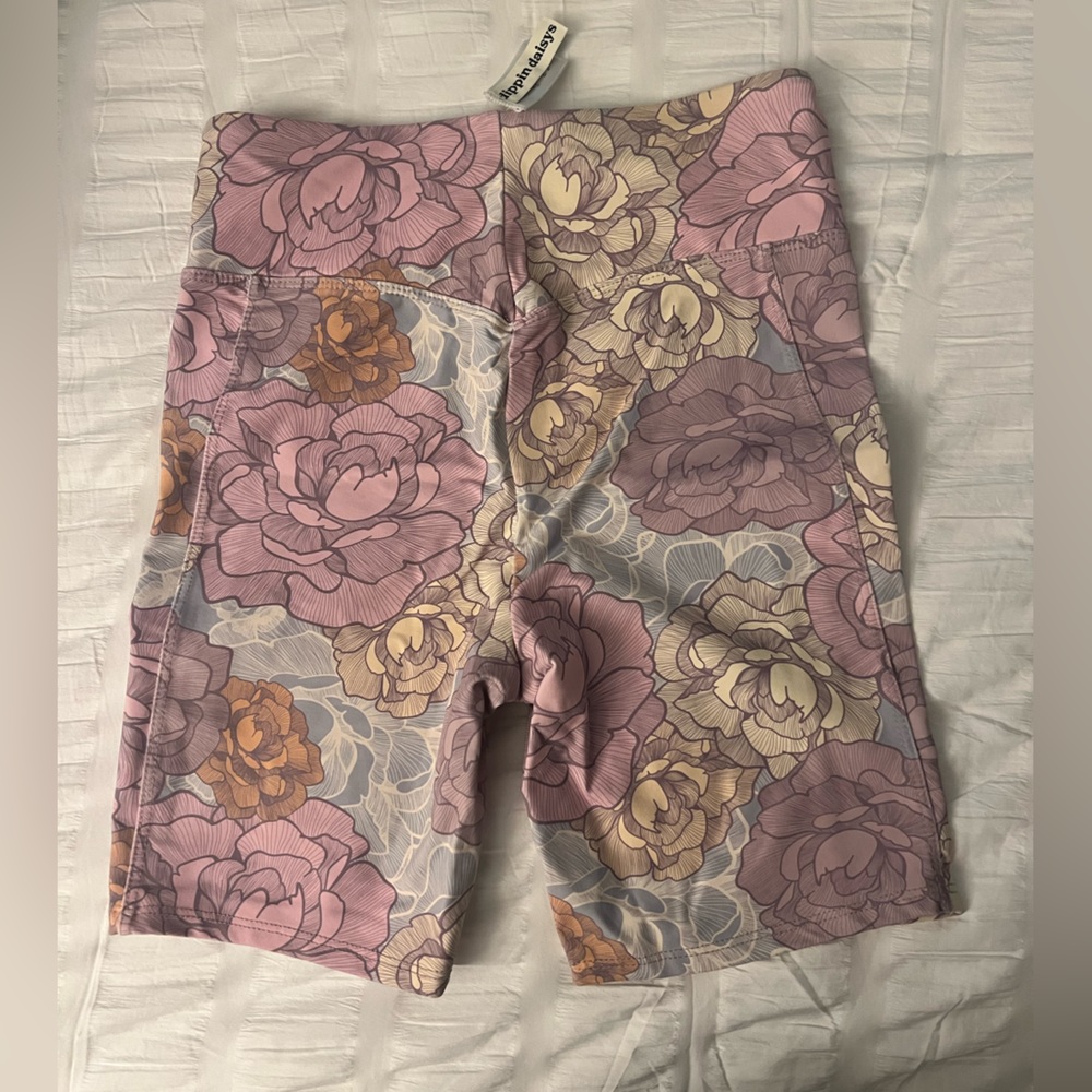 Dippin daisys biker shorts